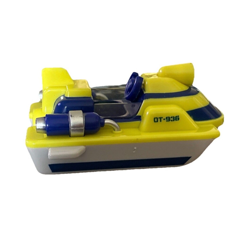 Ryan's World Questeam Boat QT-936 - Pull Back & Go Action - RARE Bonkers Toy